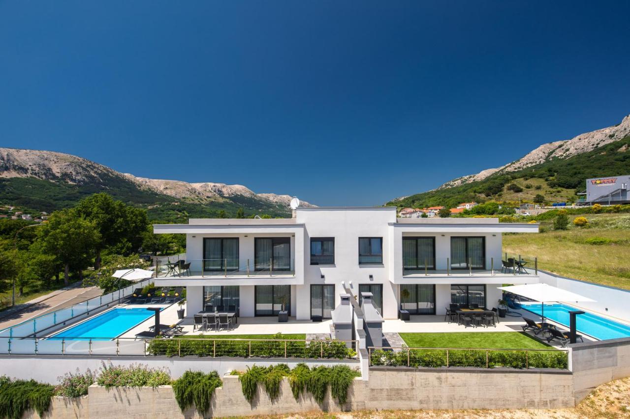 Villa Supernus With Heated Pool 바슈카 외부 사진